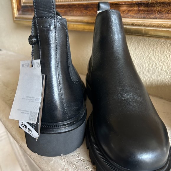 Massimo Dutti Men's Chelsea Boots With Track Soles NWT Size EU 41/ US 8 - Picture 2 of 11